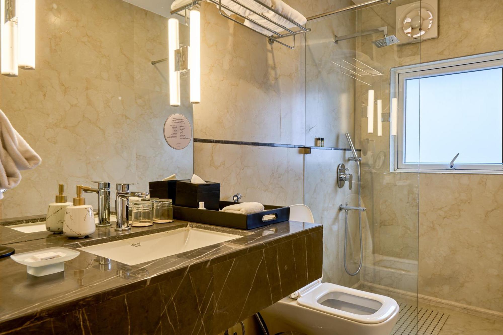 Shulem Boutique Hotel Dimāpur Kültér fotó