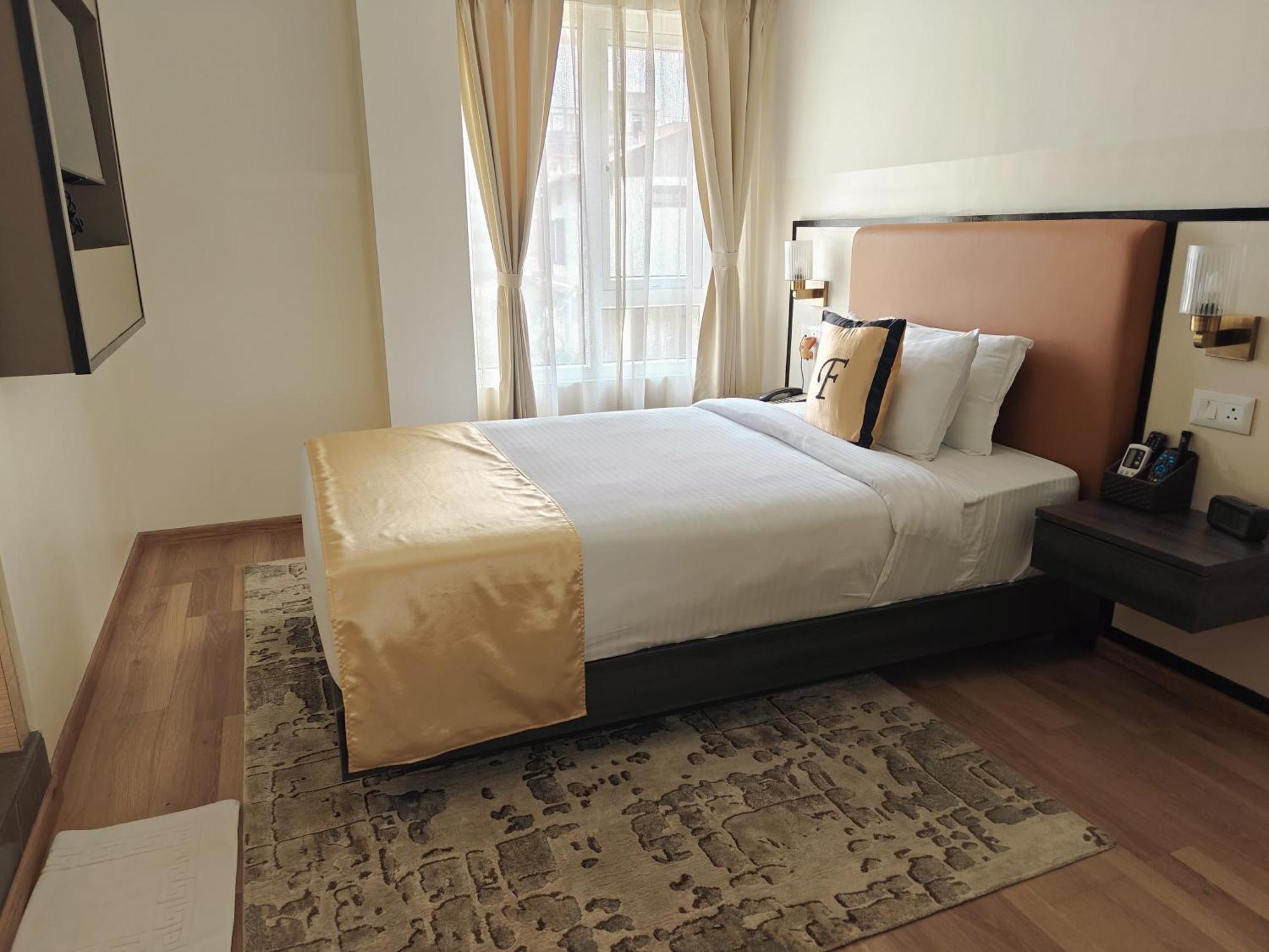 Shulem Boutique Hotel Dimāpur Kültér fotó